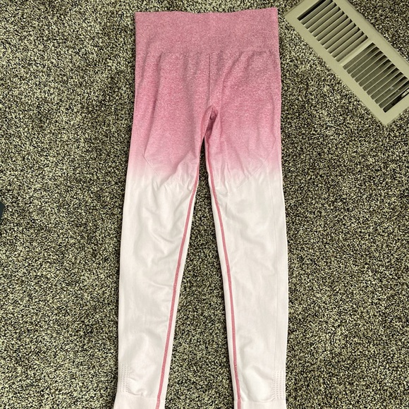 Amazon Pink Ombré Ribbed Leggings, worn once - Picture 5 of 6